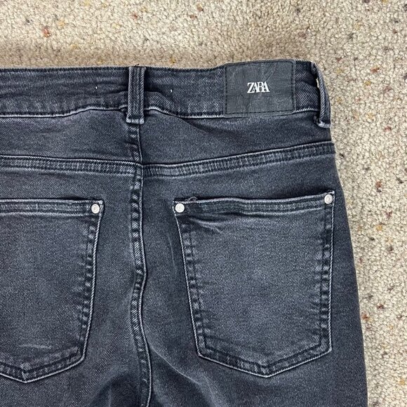 Zara High Waist Slim Flare Jeans Size 4 Medium Black Wash Women's - Picture 4 of 5